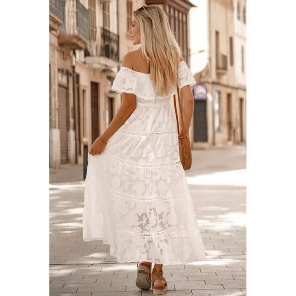 LAST ONE! Plus Size PARKER ROSE White Off The Shoulder Lace Maxi Bridal Dress - Picture 3 of 4